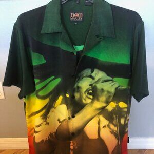 Bob Marley Rare Find Med Button Up Short Sleeve 20 inch shoulder width/32 long